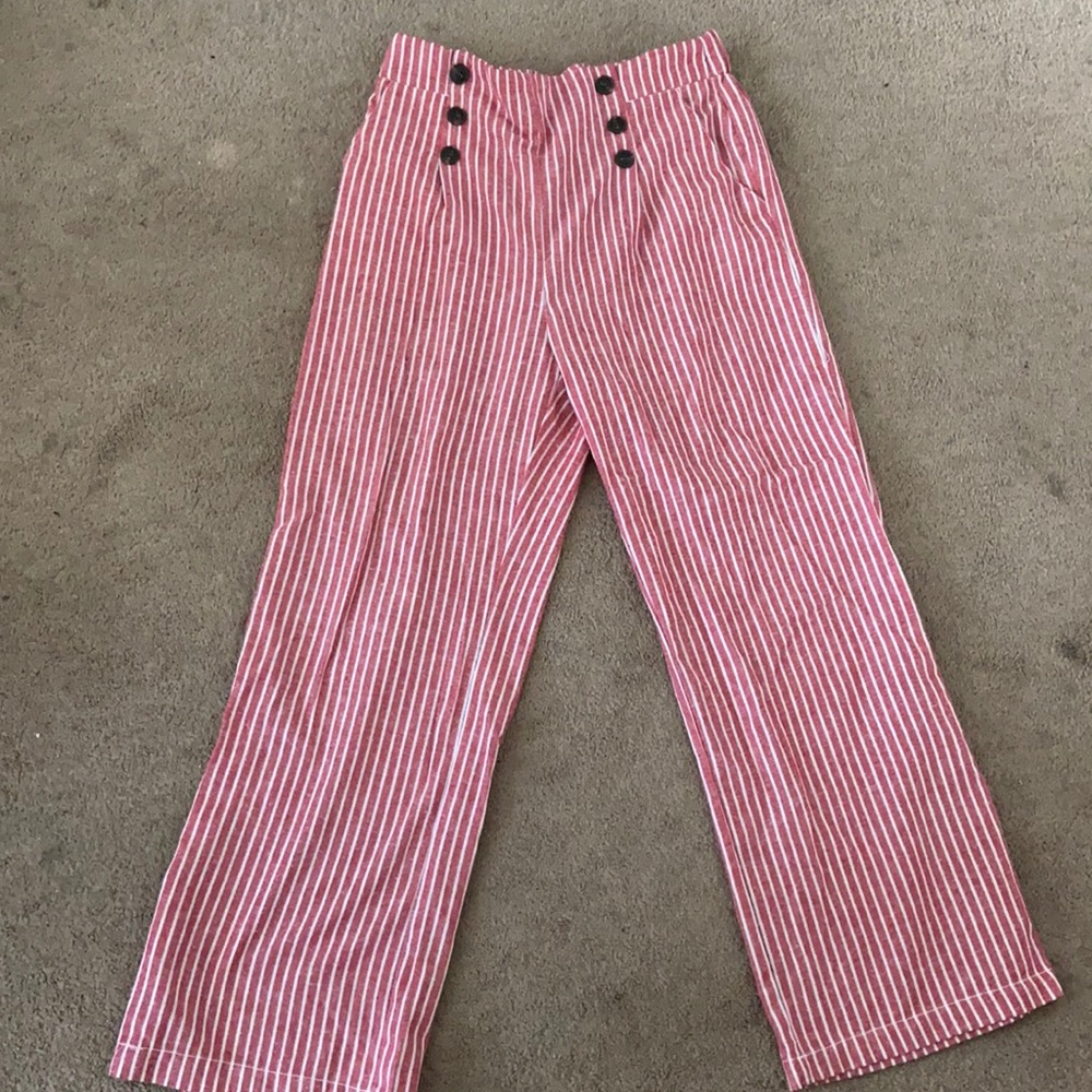 Red and white high waisted stretch pants